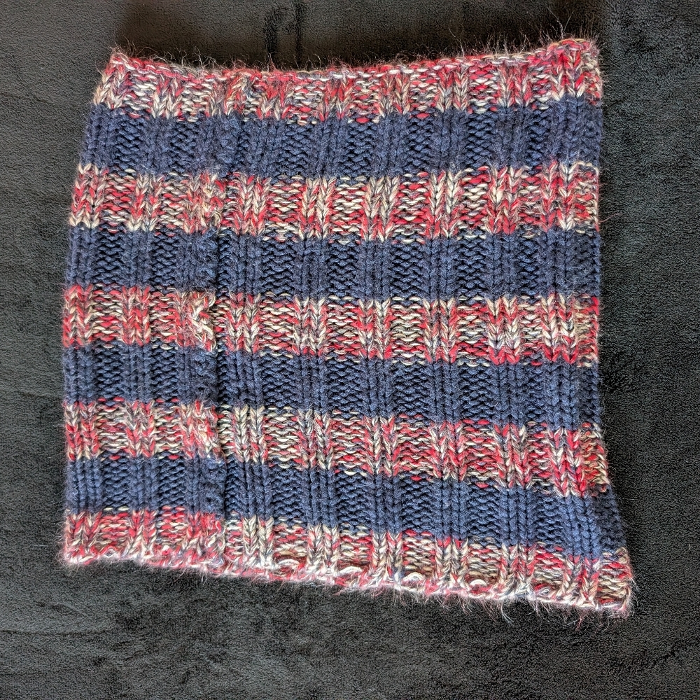 Chunky Knit Infinity Scarf Cowl Multicolor Navy Pink Aughts Y2K image 4